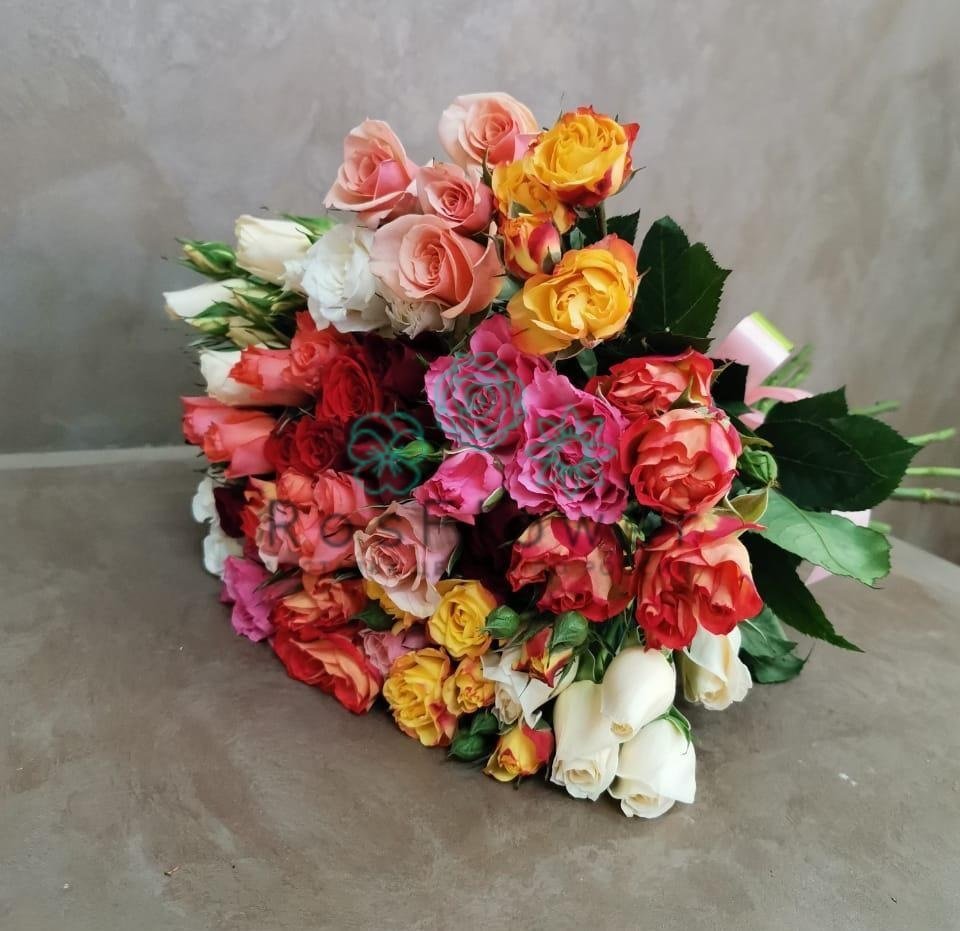 Букет цветов из: Розы в Довольном