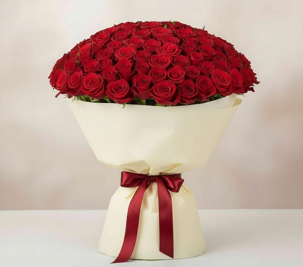 Букет 101 Красная роза Милано в Довольном