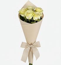 Букет цветов из:  Розы в Довольном