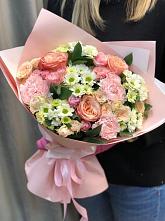 Букет нежные объятья в Довольном Букет цветов из: Гвоздики, Розы и Хризантемы в Довольном