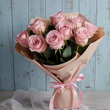 Букет цветов из:  Розы в Довольном