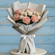 Букет цветов из:  Розы #REPLACE_PRED# Довольном