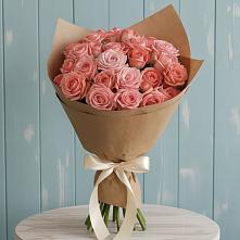 Букет цветов из:  Розы в Довольном