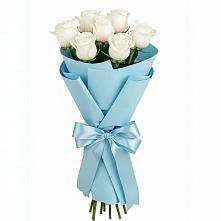 Букет 7 белых роз Проуд в Довольном