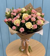 Букет цветов из:  Розы #REPLACE_PRED# Довольном