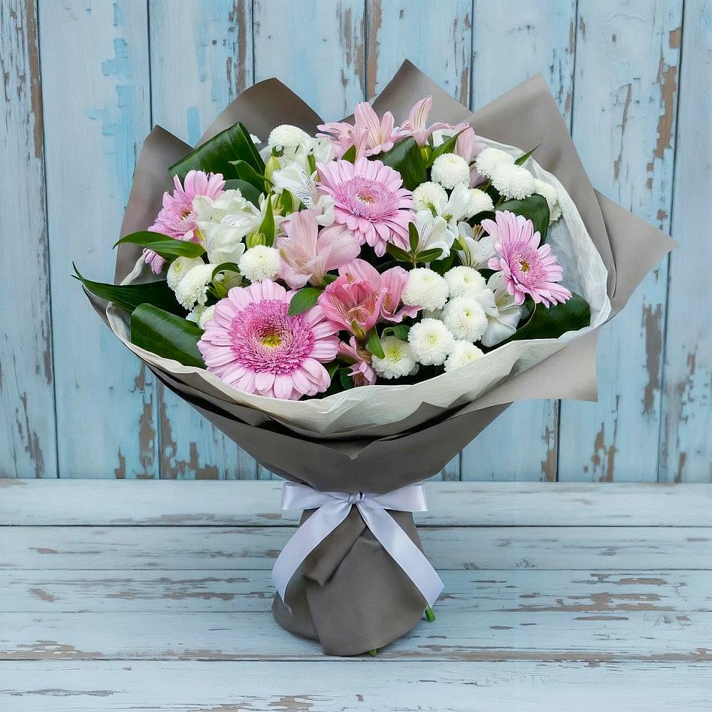 Букет цветов из: Герберы, Альстромерии и Хризантемы в Довольном