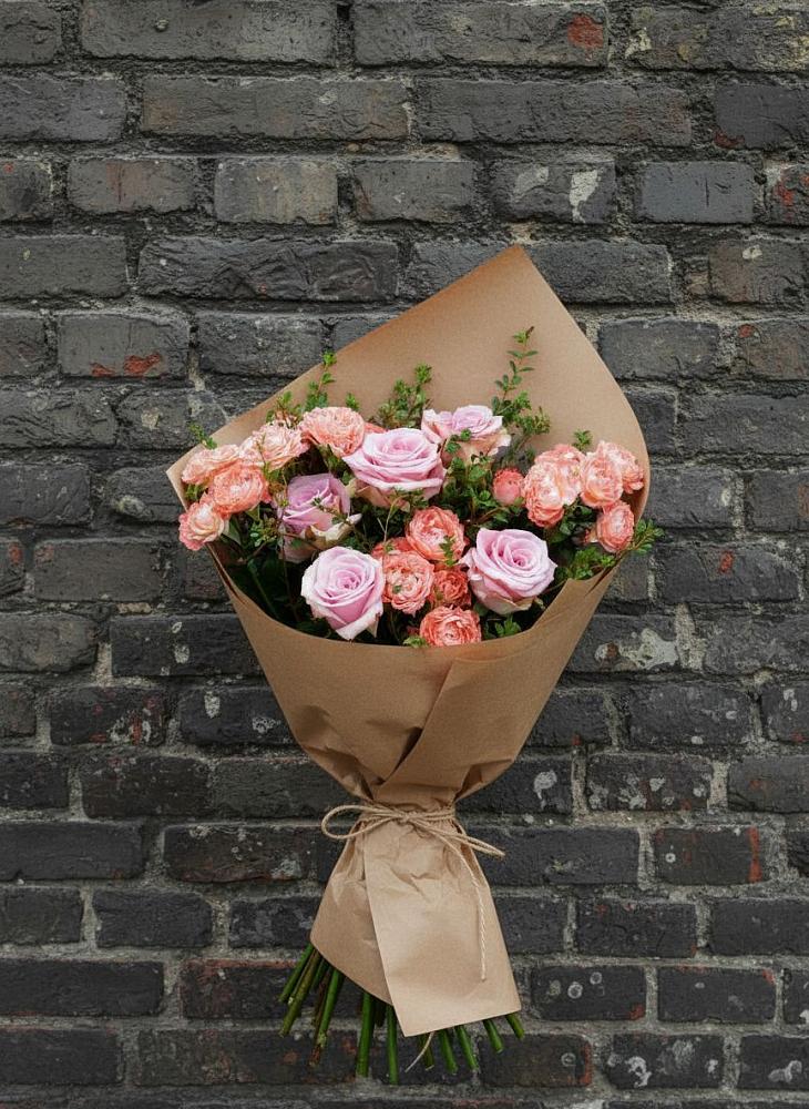 Букет цветов из: Розы в Довольном