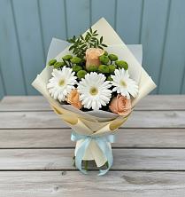 Букет цветов из:  Герберы, Розы и Хризантемы в Довольном