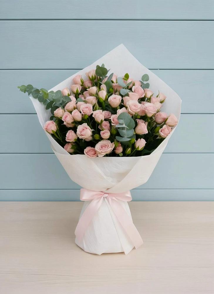 Букет цветов из: Розы в Довольном