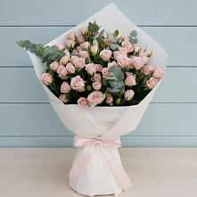 Букет цветов из:  Розы #REPLACE_PRED# Довольном