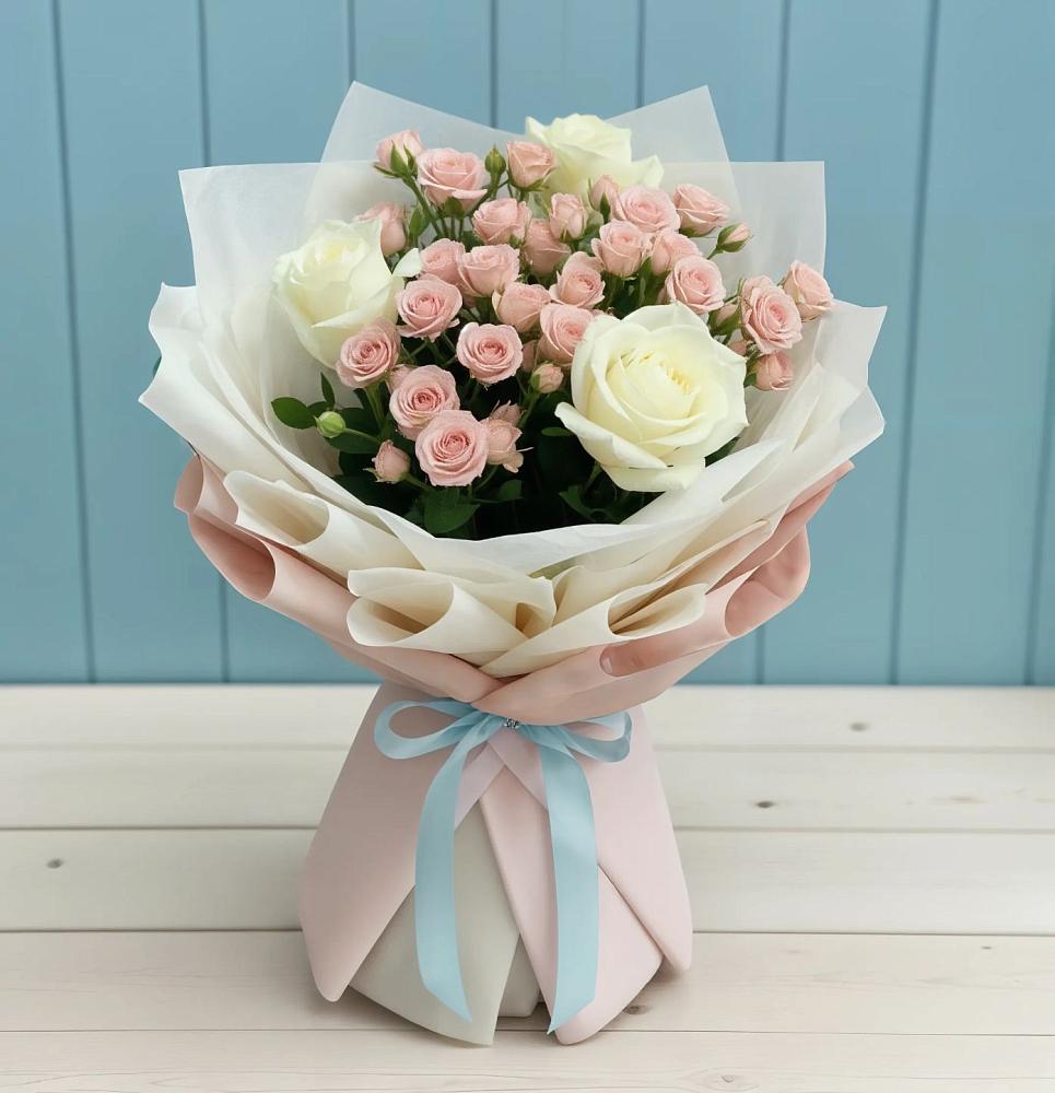 Букет цветов из: Розы в Довольном