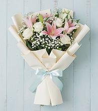 Букет цветов из:  Лилии в Довольном
