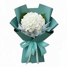 Букет цветов из:  Гортензия в Довольном